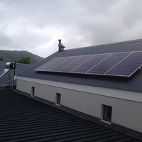 1.85kW Grid tied system with 200L solar geyser